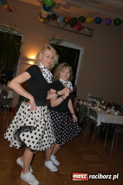 Zdjęcie w galerii na portalu naszraciborz.pl: Bez liczenia kalorii. Pół tysiąca pączków na tłustym czwartku w Tworkowie  wiadomości z regionu