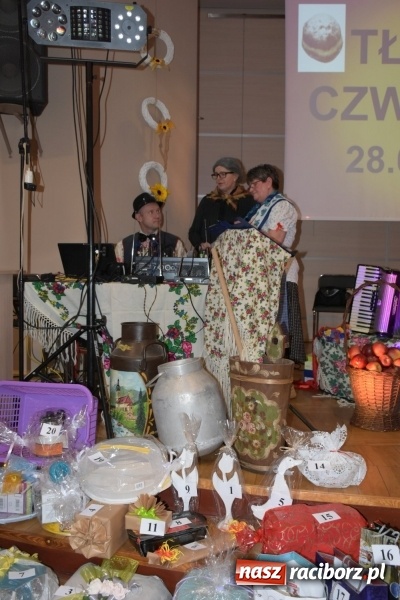 Zdjęcie w galerii na portalu naszraciborz.pl: Bez liczenia kalorii. Pół tysiąca pączków na tłustym czwartku w Tworkowie  wiadomości z regionu