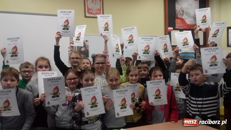 Zdjęcie w galerii na portalu naszraciborz.pl: Ogólnopolska akcja edukacyjno-prewencyjna Nie dla Czadu w SP 15 wiadomości z regionu