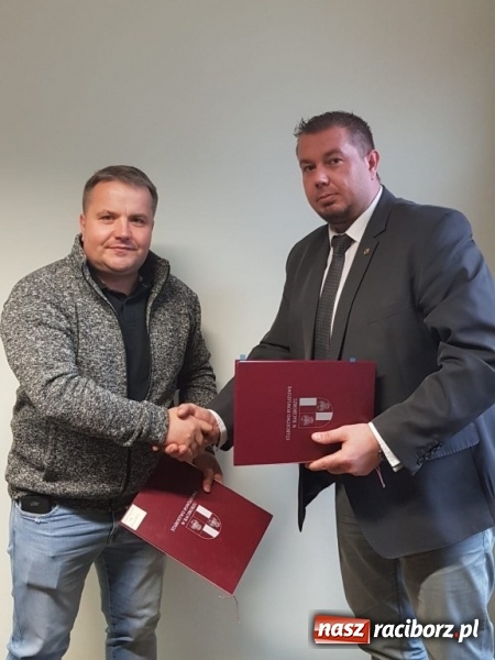 Zdjęcie w galerii na portalu naszraciborz.pl: Umowa na remont ul. Łąkowej i Kościuszki podpisana  wiadomości z regionu