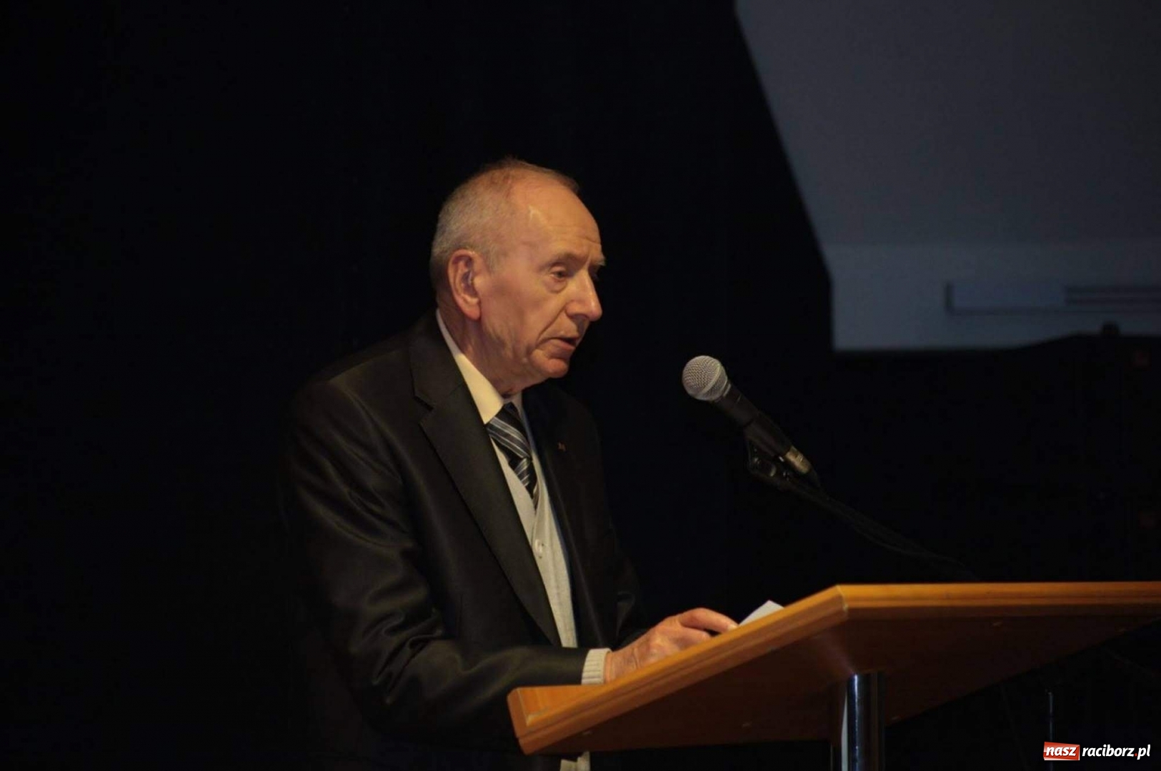 Zdjęcie w galerii na portalu naszraciborz.pl: Na Zamku Piastowskim świętowano jubileusz 25-lecia raciborskiej Germanistyki  wiadomości z regionu