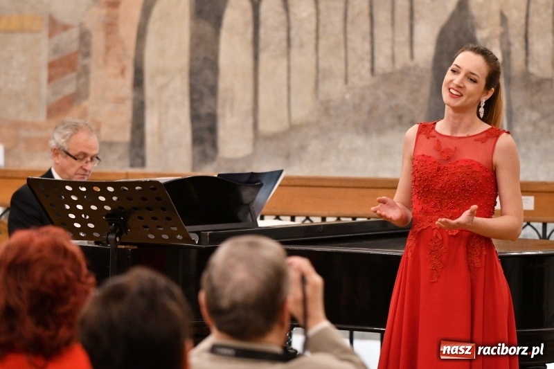 Zdjęcie w galerii na portalu naszraciborz.pl: W krainie melodii. Muzeum koncertem kończy karnawał [FOTO] wiadomości z regionu