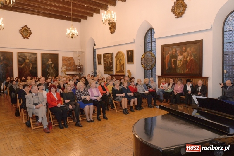 Zdjęcie w galerii na portalu naszraciborz.pl: W krainie melodii. Muzeum koncertem kończy karnawał [FOTO] wiadomości z regionu