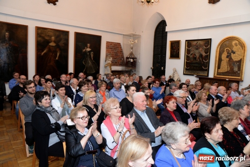 Zdjęcie w galerii na portalu naszraciborz.pl: W krainie melodii. Muzeum koncertem kończy karnawał [FOTO] wiadomości z regionu