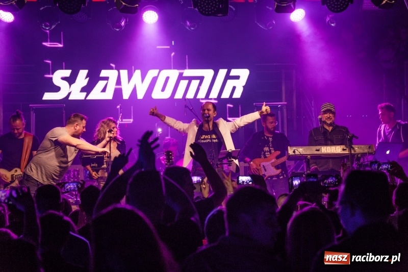 Zdjęcie w galerii na portalu naszraciborz.pl: Miłość w Zakopanem, czyli obywatel Sławomir w Krzyżanowicach  wiadomości z regionu