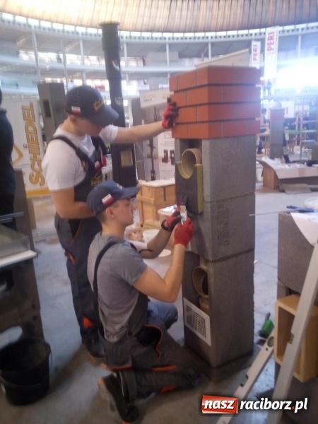 Zdjęcie w galerii na portalu naszraciborz.pl: Uczniowie CKZiU nr 1 wrócili z Brna z pucharami  wiadomości z regionu