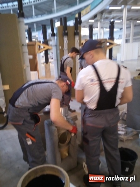 Zdjęcie w galerii na portalu naszraciborz.pl: Uczniowie CKZiU nr 1 wrócili z Brna z pucharami  wiadomości z regionu