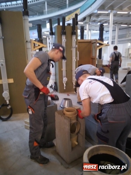 Zdjęcie w galerii na portalu naszraciborz.pl: Uczniowie CKZiU nr 1 wrócili z Brna z pucharami  wiadomości z regionu