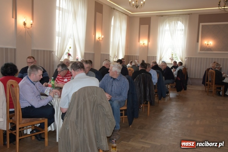 Zdjęcie w galerii na portalu naszraciborz.pl: Turniej Skata o Puchar Wójta Gminy Krzyżanowice wiadomości z regionu