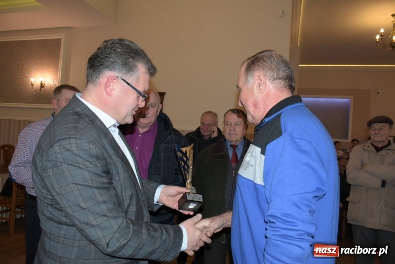 Zdjęcie w galerii na portalu naszraciborz.pl: Turniej Skata o Puchar Wójta Gminy Krzyżanowice wiadomości z regionu
