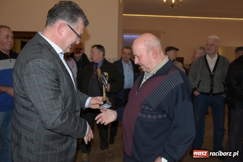 Zdjęcie w galerii na portalu naszraciborz.pl: Turniej Skata o Puchar Wójta Gminy Krzyżanowice wiadomości z regionu