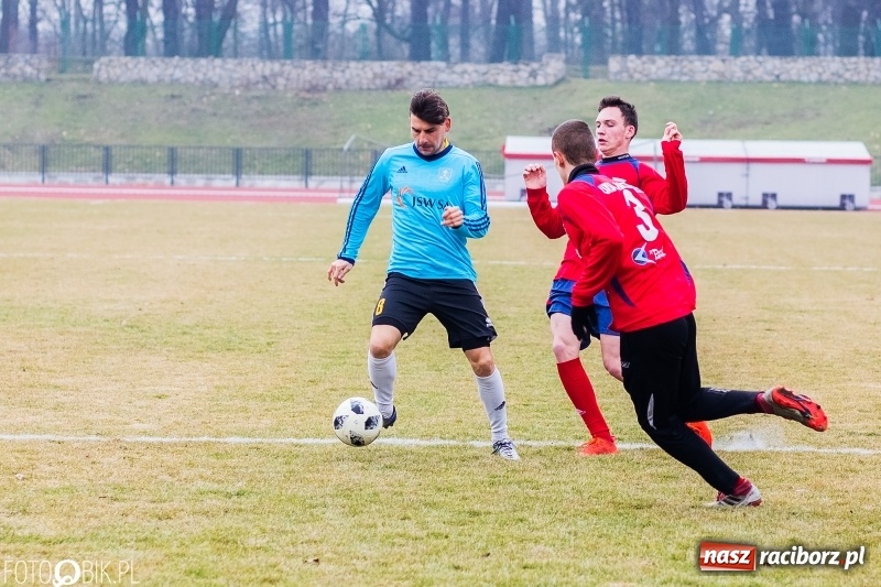 Zdjęcie w galerii na portalu naszraciborz.pl: Unici bez szans w starciu z trzecioligowcem wiadomości z regionu