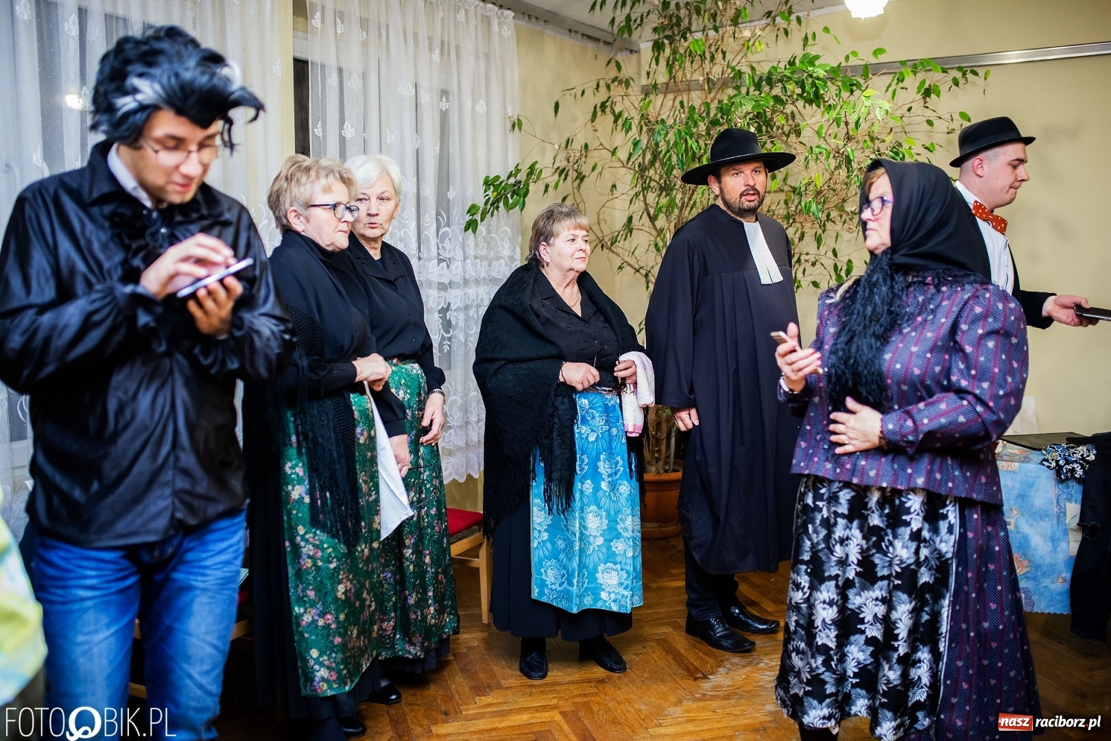 Zdjęcie w galerii na portalu naszraciborz.pl: Krzanowice zapraszają na pogrzeb basa  wiadomości z regionu