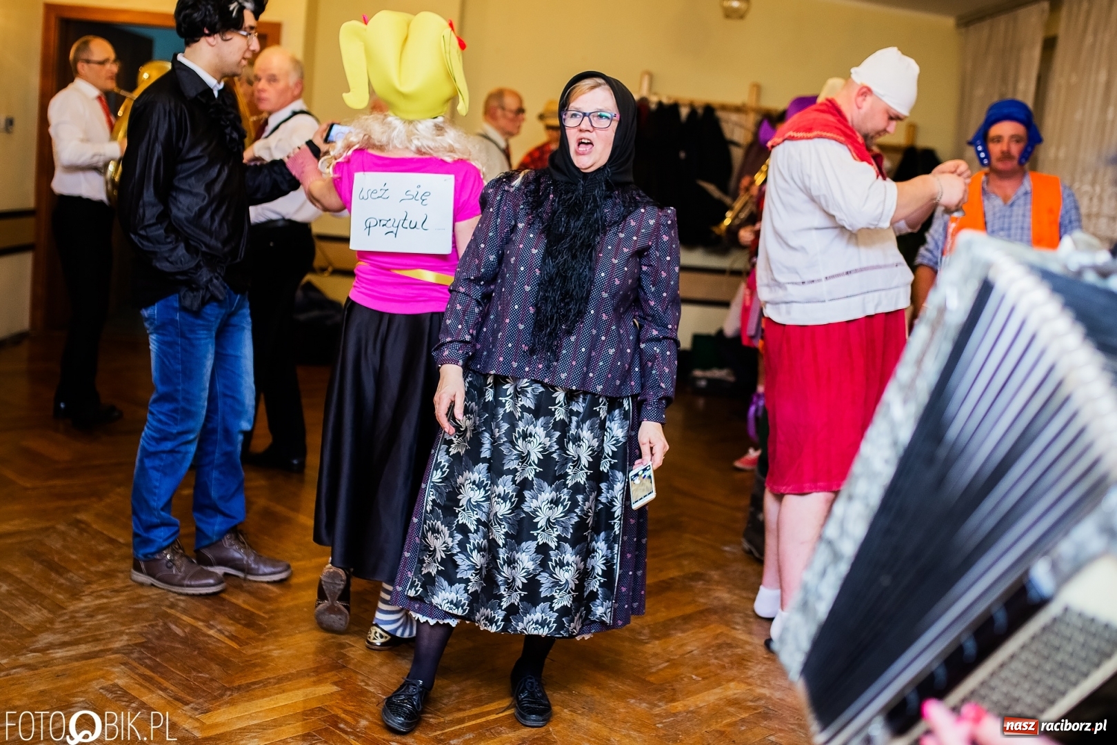 Zdjęcie w galerii na portalu naszraciborz.pl: Krzanowice zapraszają na pogrzeb basa  wiadomości z regionu