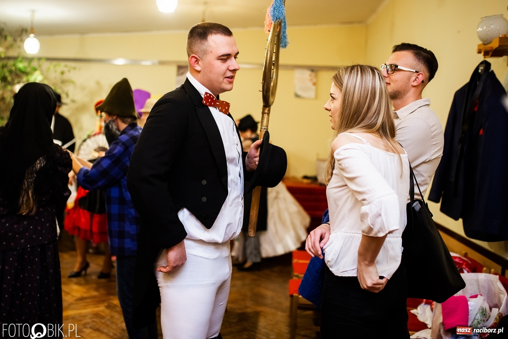 Zdjęcie w galerii na portalu naszraciborz.pl: Krzanowice zapraszają na pogrzeb basa  wiadomości z regionu