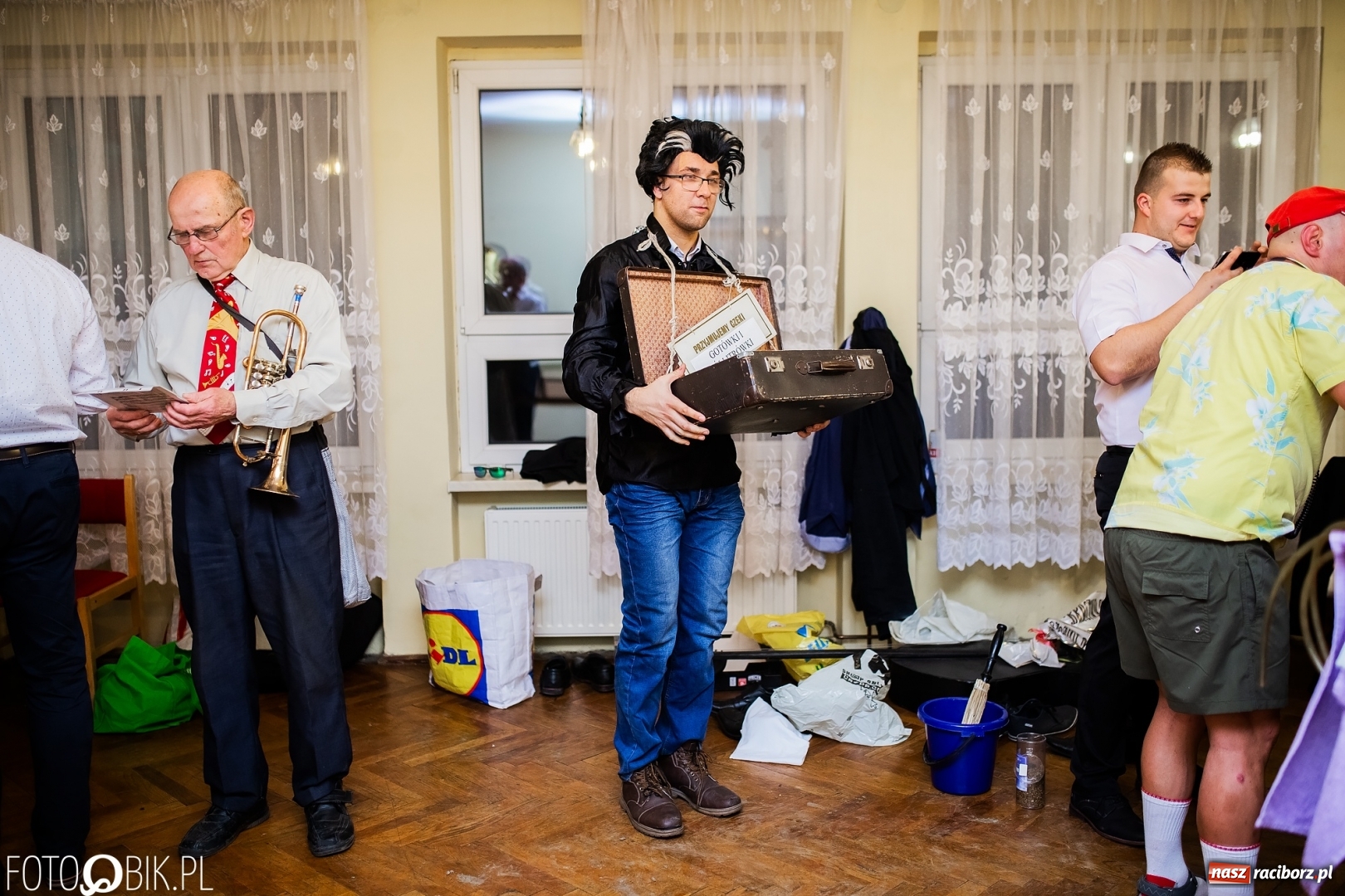 Zdjęcie w galerii na portalu naszraciborz.pl: Krzanowice zapraszają na pogrzeb basa  wiadomości z regionu