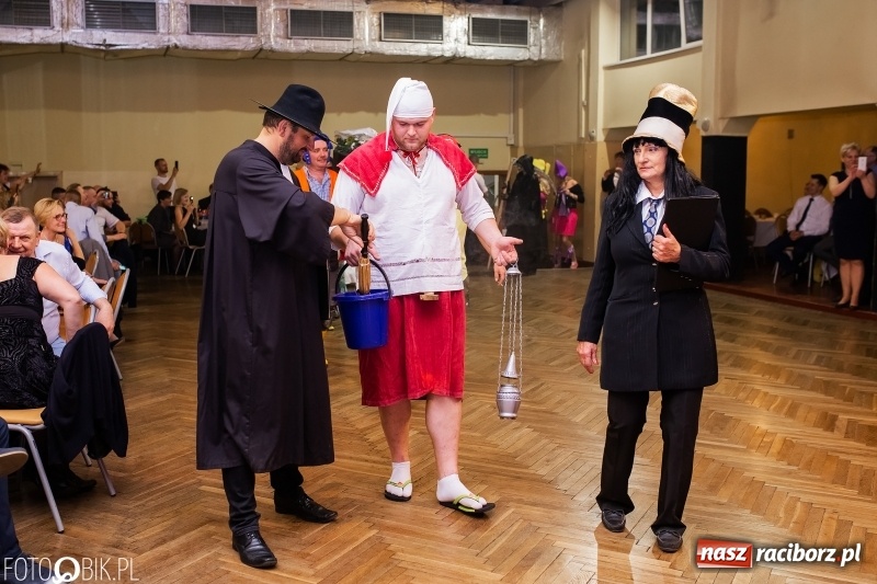 Zdjęcie w galerii na portalu naszraciborz.pl: Krzanowice zapraszają na pogrzeb basa  wiadomości z regionu