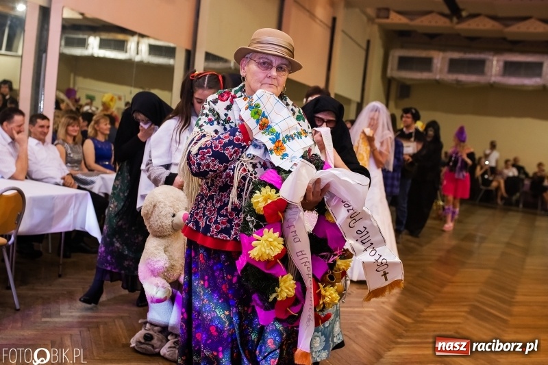 Zdjęcie w galerii na portalu naszraciborz.pl: Krzanowice zapraszają na pogrzeb basa  wiadomości z regionu