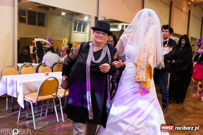 Zdjęcie w galerii na portalu naszraciborz.pl: Krzanowice zapraszają na pogrzeb basa  wiadomości z regionu