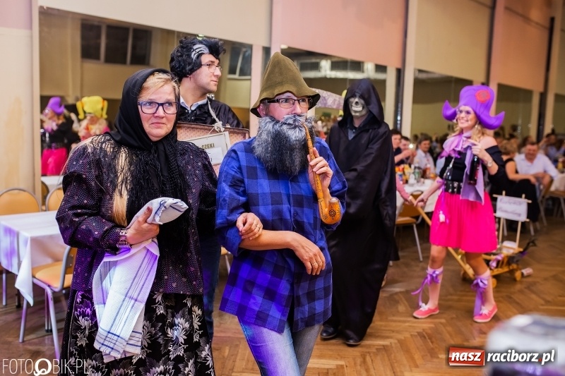 Zdjęcie w galerii na portalu naszraciborz.pl: Krzanowice zapraszają na pogrzeb basa  wiadomości z regionu