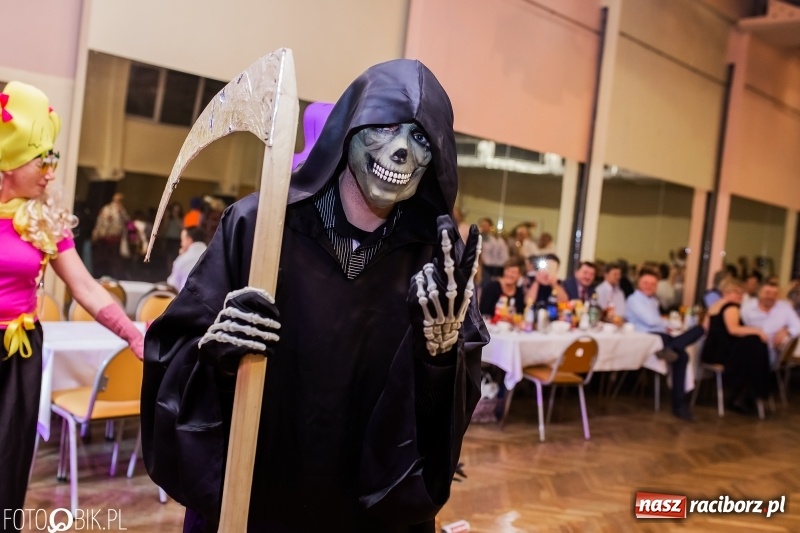 Zdjęcie w galerii na portalu naszraciborz.pl: Krzanowice zapraszają na pogrzeb basa  wiadomości z regionu