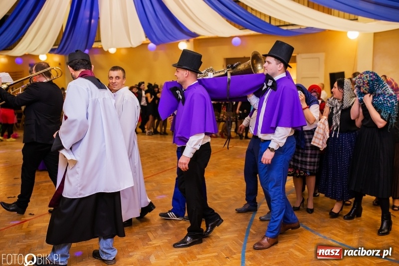 Zdjęcie w galerii na portalu naszraciborz.pl: Zakończenie karnawału w Studziennej wiadomości z regionu