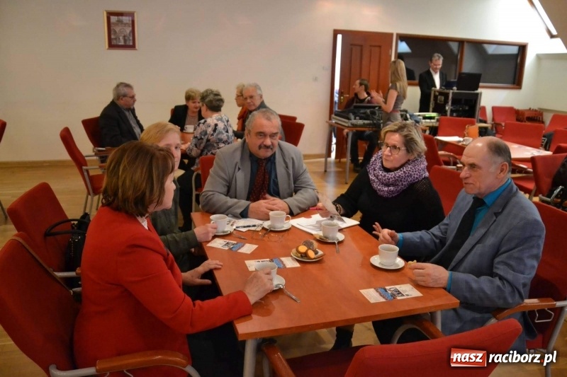 Zdjęcie w galerii na portalu naszraciborz.pl:  I Forum Seniora na Zamku Piastowskim za nami  wiadomości z regionu