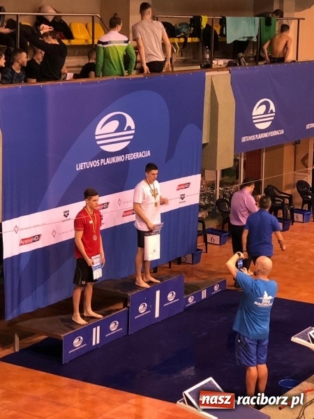 Zdjęcie w galerii na portalu naszraciborz.pl: Medale pływaków Szkoły Mistrzostwa Sportowego na Litwie  wiadomości z regionu