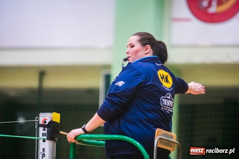 Zdjęcie w galerii na portalu naszraciborz.pl: Pięciosetowy maraton Rafako z Gwiazdą wiadomości z regionu