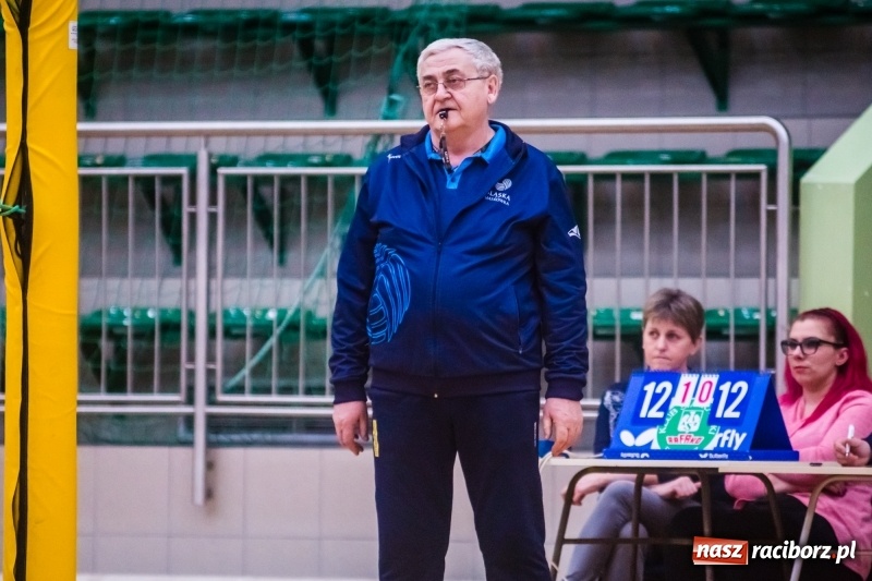 Zdjęcie w galerii na portalu naszraciborz.pl: Pięciosetowy maraton Rafako z Gwiazdą wiadomości z regionu