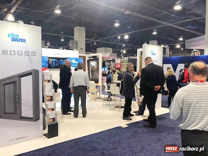 Zdjęcie w galerii na portalu naszraciborz.pl: Z Kornic do Poznania i Las Vegas. Eko-Okna na targach  wiadomości z regionu