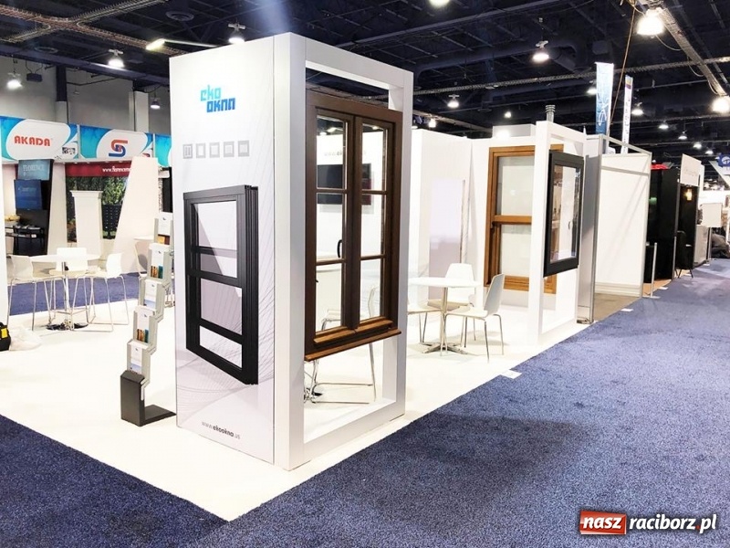 Zdjęcie w galerii na portalu naszraciborz.pl: Z Kornic do Poznania i Las Vegas. Eko-Okna na targach  wiadomości z regionu