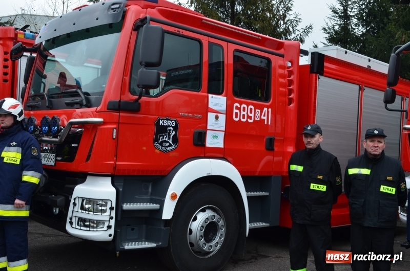 Zdjęcie w galerii na portalu naszraciborz.pl: Druhowie z OSP Brzezie na naradzie rocznej śląskiej straży pożarnej  wiadomości z regionu
