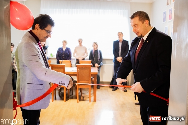 Zdjęcie w galerii na portalu naszraciborz.pl: Kierujcie się sercem i rozumem. W Cyprzanowie otwarto Placówkę Opiekuńczo-Wychowawczą wiadomości z regionu
