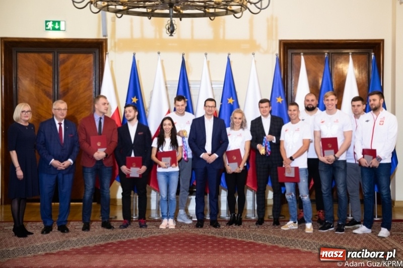 Zdjęcie w galerii na portalu naszraciborz.pl: Dziś u premiera, w piątek w raciborskiej Strzesze wiadomości z regionu