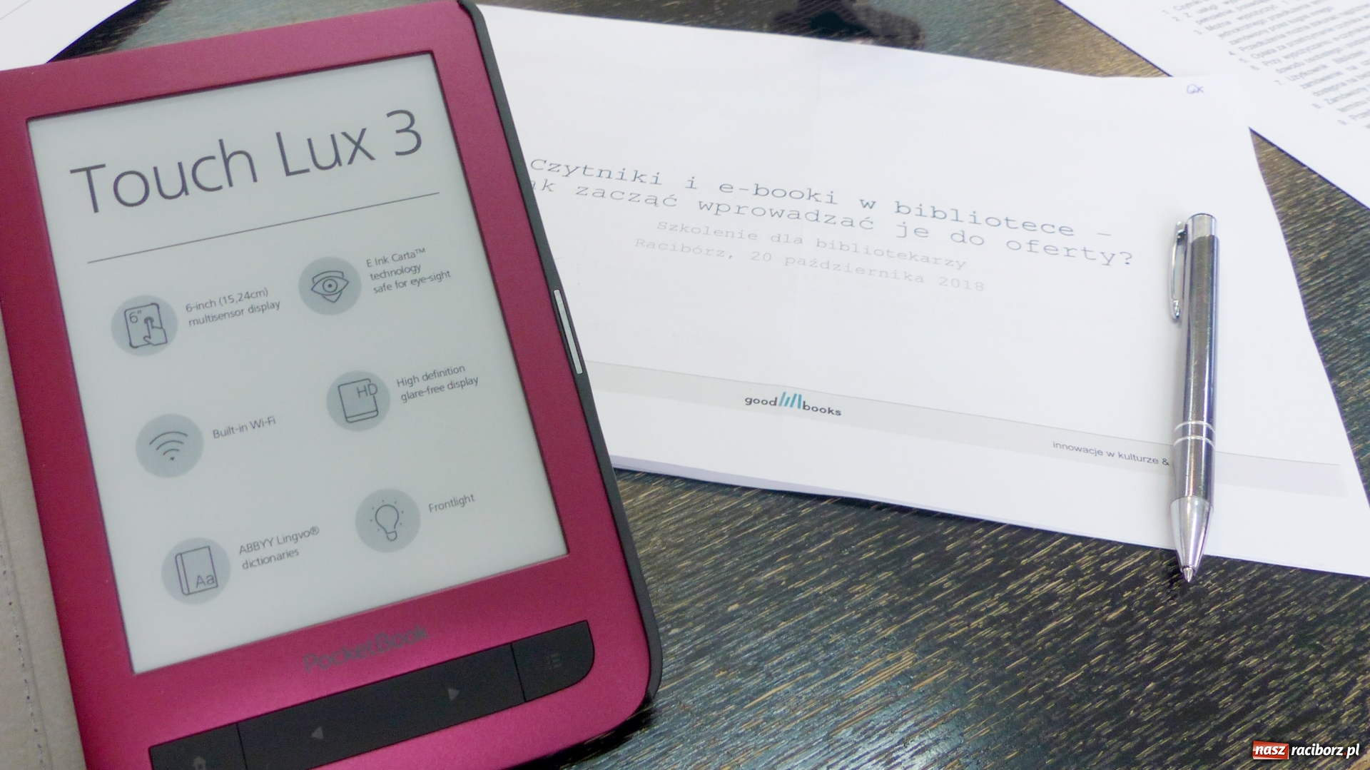 Zdjęcie w galerii na portalu naszraciborz.pl: Tydzień Książki Elektronicznej w raciborskiej bibliotece wiadomości z regionu