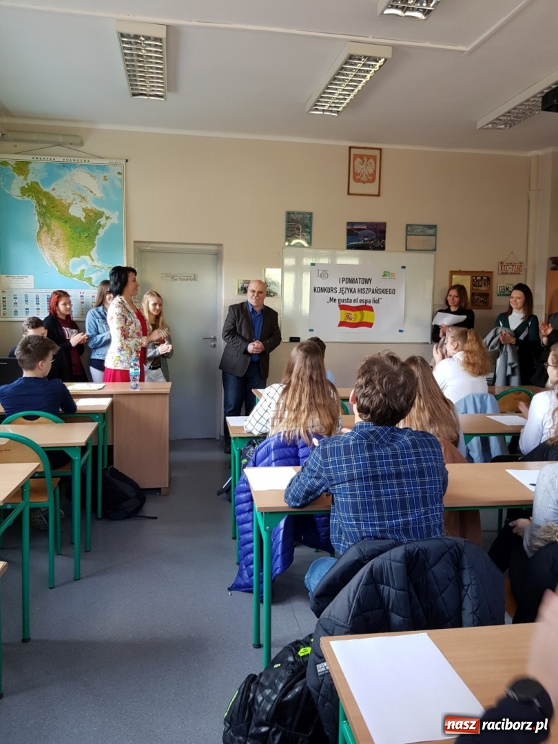 Zdjęcie w galerii na portalu naszraciborz.pl: Lubię hiszpański. Konkurs w II LO  wiadomości z regionu