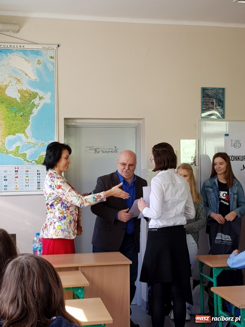 Zdjęcie w galerii na portalu naszraciborz.pl: Lubię hiszpański. Konkurs w II LO  wiadomości z regionu