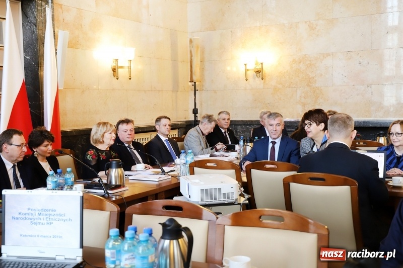 Zdjęcie w galerii na portalu naszraciborz.pl: 35 tysięcy Niemców w regionie. W Katowicach dyskutują o mniejszościach wiadomości z regionu