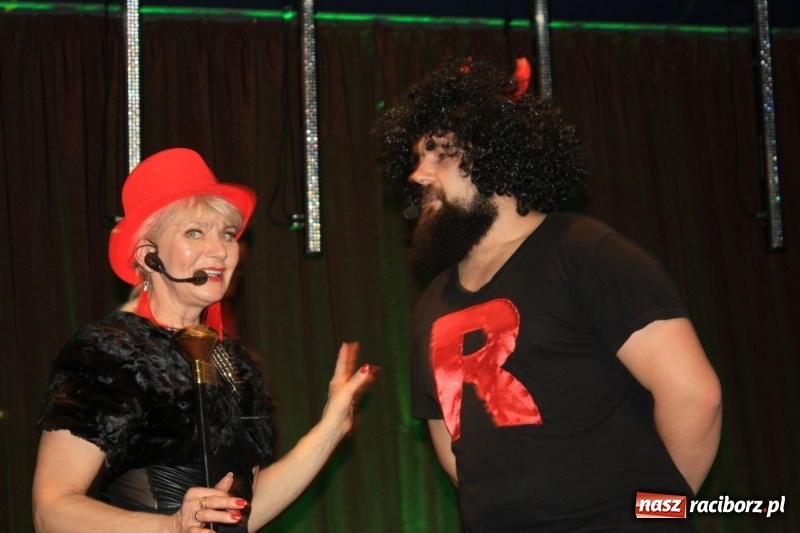 Zdjęcie w galerii na portalu naszraciborz.pl: Teatr Senioralne Forte na Dzień Kobiet w Krzanowicach wiadomości z regionu