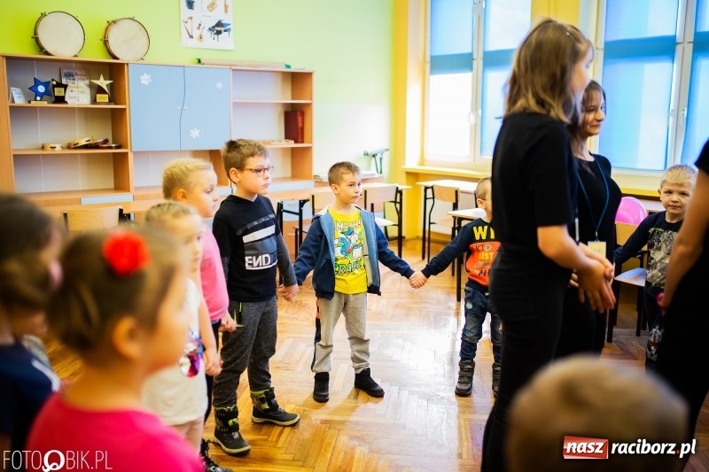 Zdjęcie w galerii na portalu naszraciborz.pl: Dzień Otwarty w Szkole Podstawowej nr 13 wiadomości z regionu