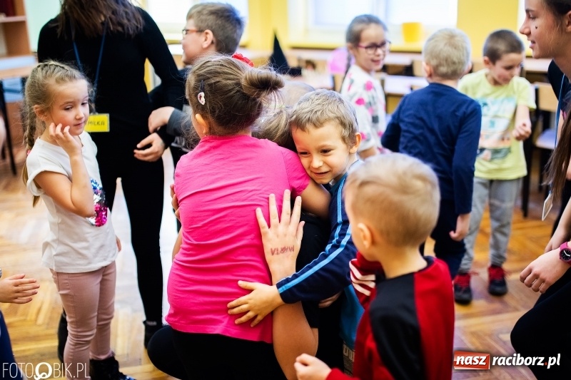 Zdjęcie w galerii na portalu naszraciborz.pl: Dzień Otwarty w Szkole Podstawowej nr 13 wiadomości z regionu