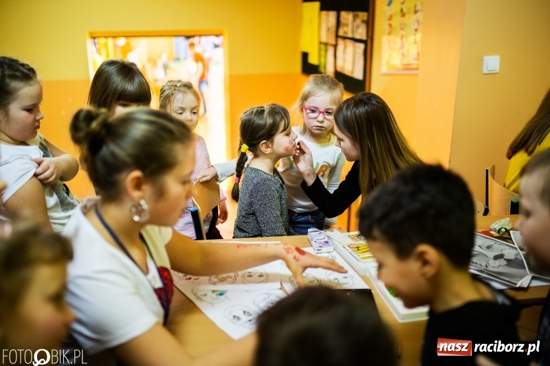 Zdjęcie w galerii na portalu naszraciborz.pl: Dzień Otwarty w Szkole Podstawowej nr 13 wiadomości z regionu