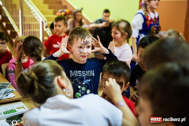 Zdjęcie w galerii na portalu naszraciborz.pl: Dzień Otwarty w Szkole Podstawowej nr 13 wiadomości z regionu