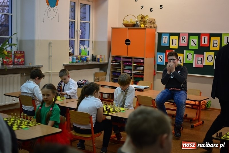 Zdjęcie w galerii na portalu naszraciborz.pl: Raciborska Czwórka tanecznie witała przyszłych pierwszoklasistów wiadomości z regionu