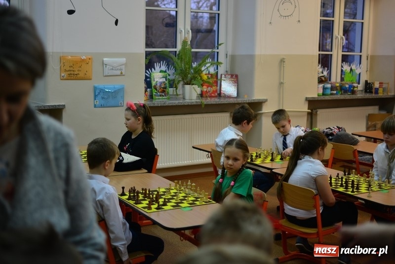 Zdjęcie w galerii na portalu naszraciborz.pl: Raciborska Czwórka tanecznie witała przyszłych pierwszoklasistów wiadomości z regionu