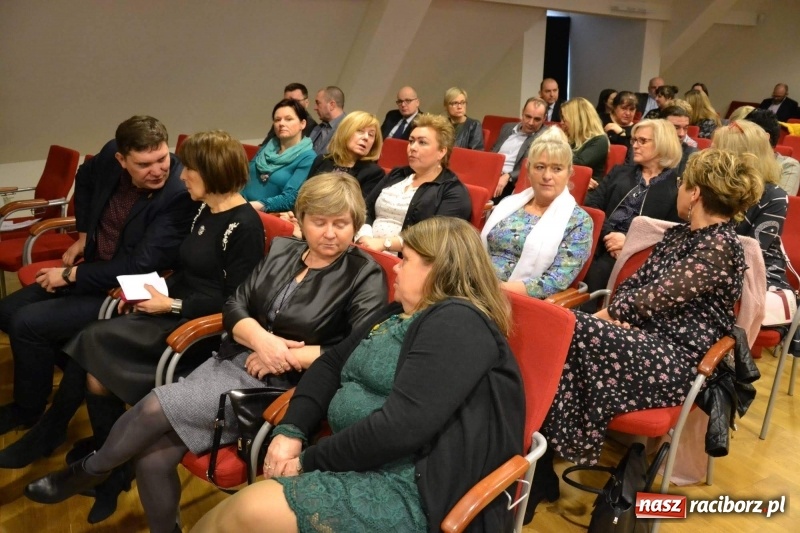 Zdjęcie w galerii na portalu naszraciborz.pl: I Seminarium Prawa Oświatowego za nami  wiadomości z regionu