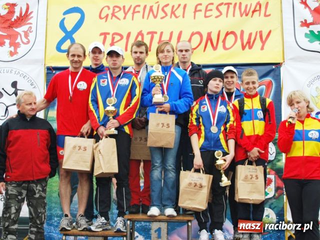 Zdjęcie w galerii na portalu naszraciborz.pl: Raciborzanie mistrzami triathlonu wiadomości z regionu