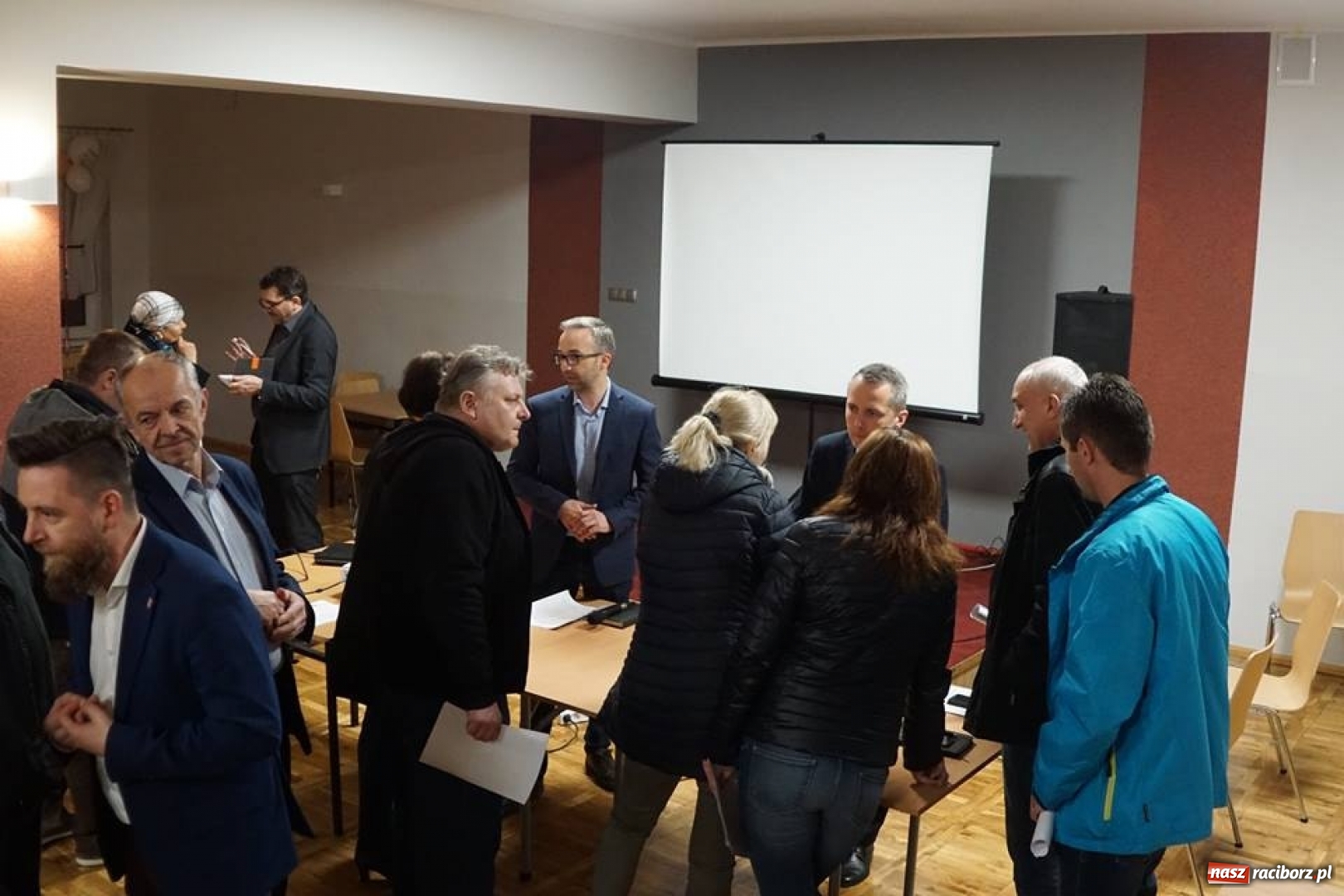 Zdjęcie w galerii na portalu naszraciborz.pl: Gaz dla dzielnic Raciborza. Pierwsze spotkanie  wiadomości z regionu