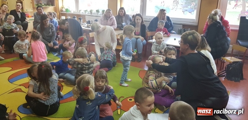 Zdjęcie w galerii na portalu naszraciborz.pl: Od Malucha do Odkrywcy. Najmłodsi raciborzanie poznają Przedszkole numer 23  wiadomości z regionu